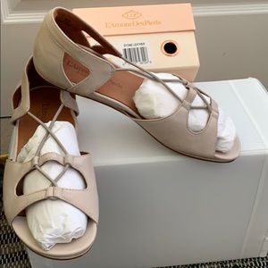 L’AmourDesPieds Collection Darron sandals